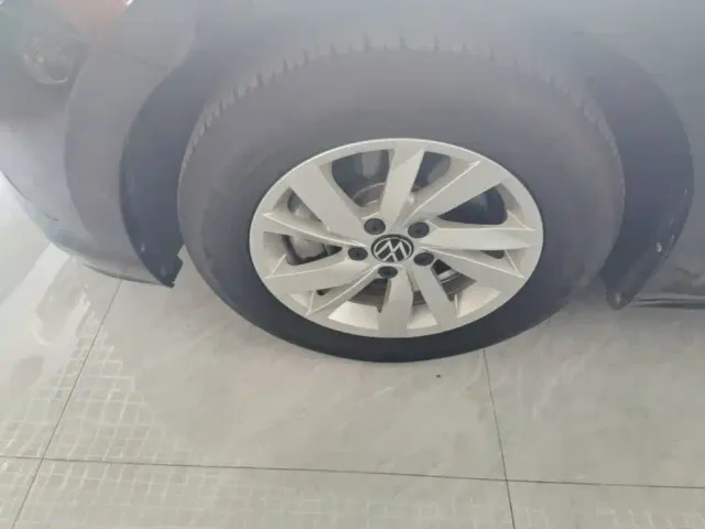 Volkswagen Passat — Фото автомобиля 22