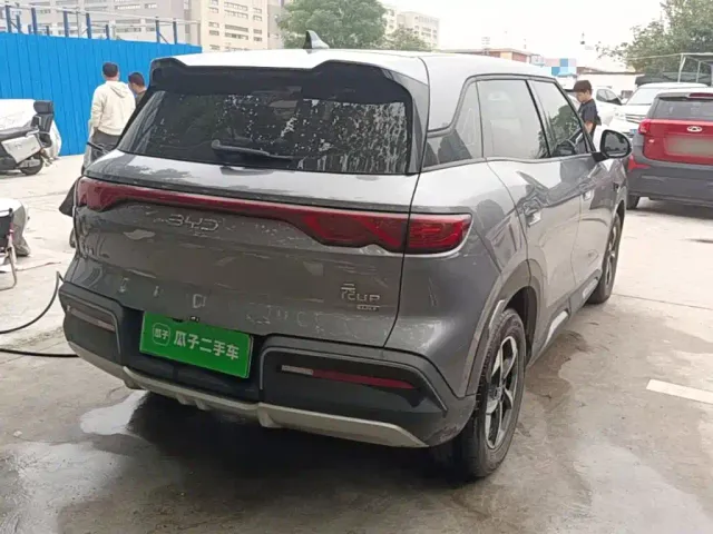 BYD Yuan UP — Фото автомобиля 6