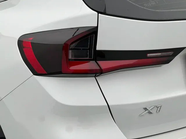 BMW X1 — Фото автомобиля 17