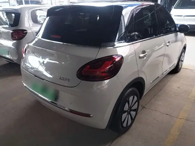 Wuling Bingo — Фото автомобиля 6