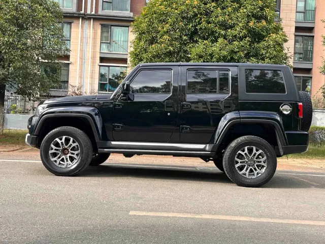 BAIC BJ40 — Фото автомобиля 9