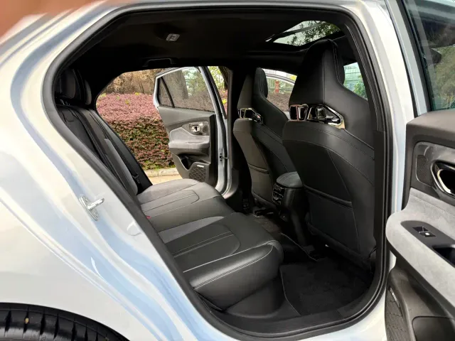 GAC Trumpchi Emkoo — Фото автомобиля 14
