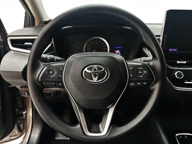 Toyota Corolla — Фото автомобиля 11