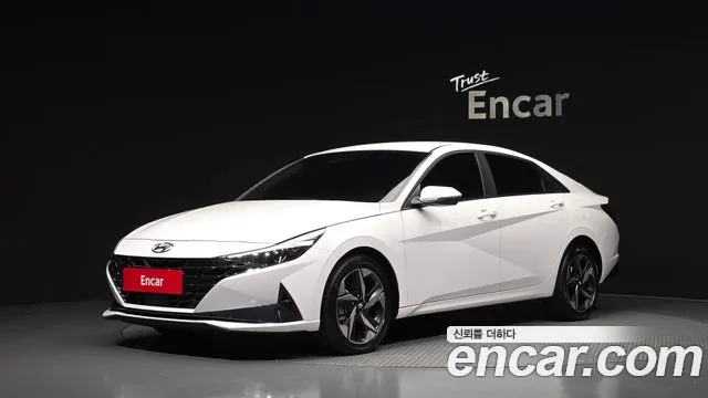 Фотография автомобиля — Hyundai Avante CN7