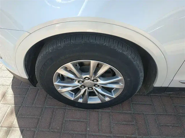 Cadillac XT5 — Фото автомобиля 22
