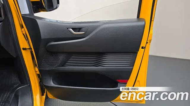 Hyundai Staria — Фото автомобиля 14