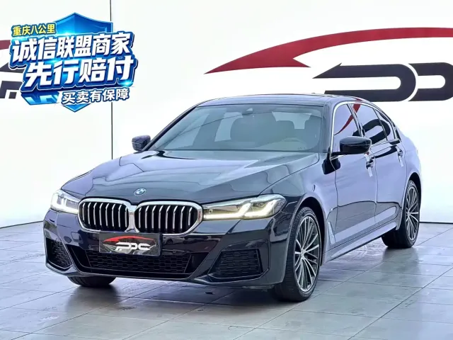 Фотография автомобиля — BMW 5 Series