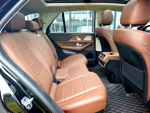 Mercedes-Benz GLE-Class — Фото автомобиля 18