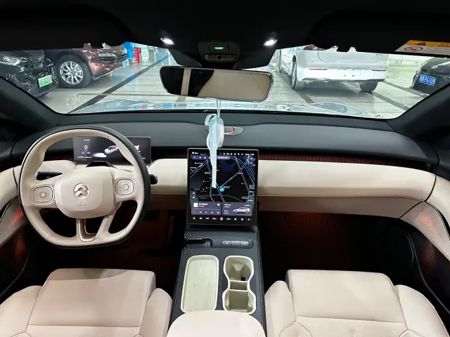 Nio ET5 Touring — Фото автомобиля 13