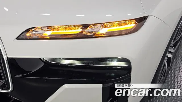 BMW 7 Series G70 — Фото автомобиля 7