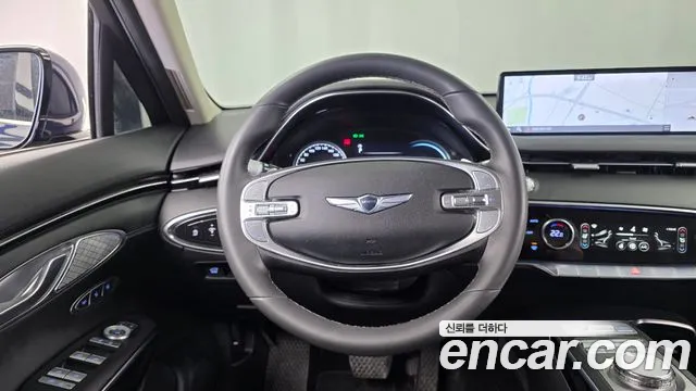 Genesis GV70 2.5T Бензин 2WD — Фото автомобиля 10
