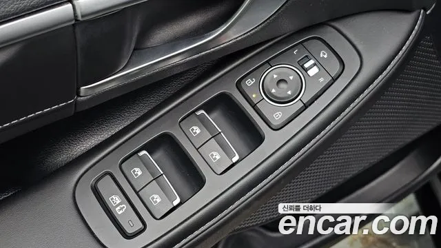 Hyundai Sonata — Фото автомобиля 21