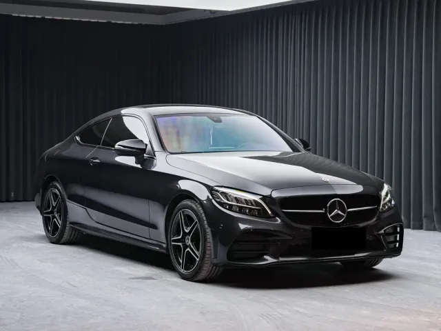 Mercedes-Benz C-Class — Фото автомобиля 3