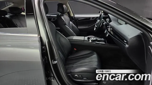 Genesis G80 Бензин 2.5 турбо AWD — Фото автомобиля 10