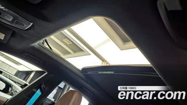 Porsche Macan — Фото автомобиля 19