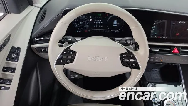 Kia Niro All Niro EV Earth — Фото автомобиля 13