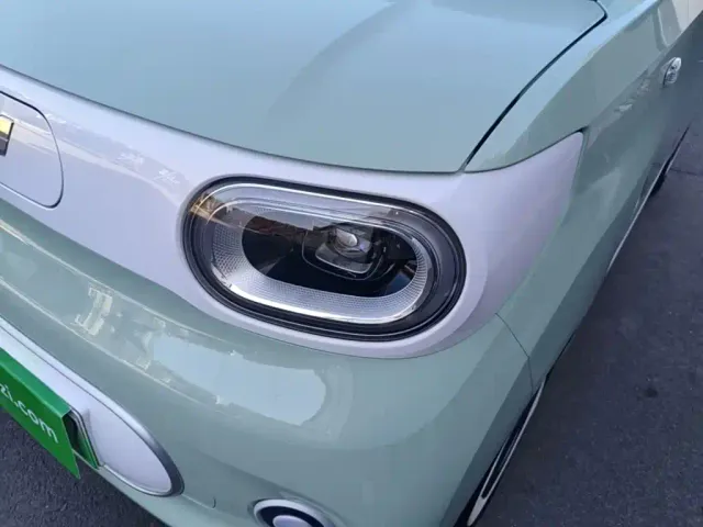 Wuling Hongguang Mini EV — Фото автомобиля 23