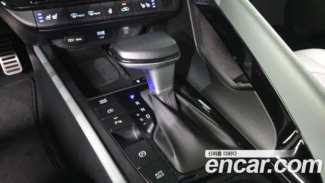 Hyundai AVANTE Новый Avante (CN7) — Фото автомобиля 8