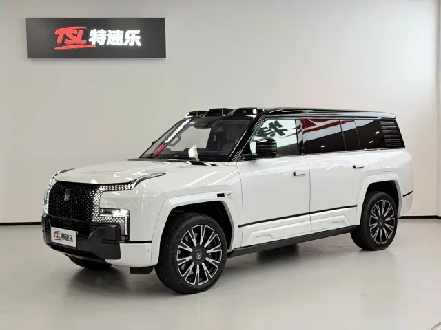 Фотография автомобиля — BYD U8L