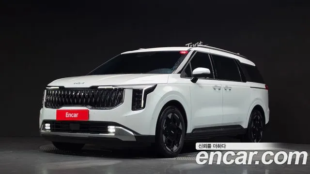 Фотография автомобиля — Kia Carnival