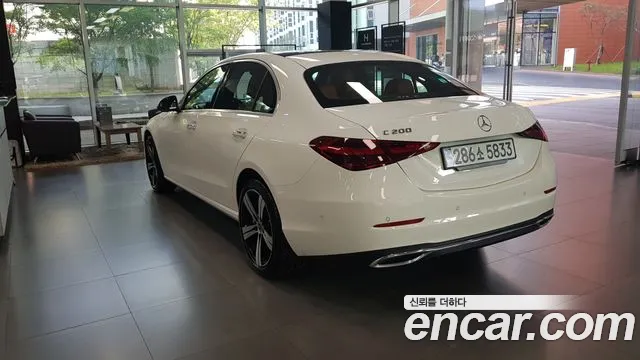 Mercedes-Benz C-Class — Фото автомобиля 2