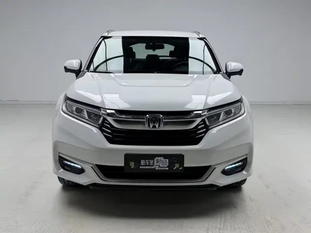 Honda Avancier — Фото автомобиля 2