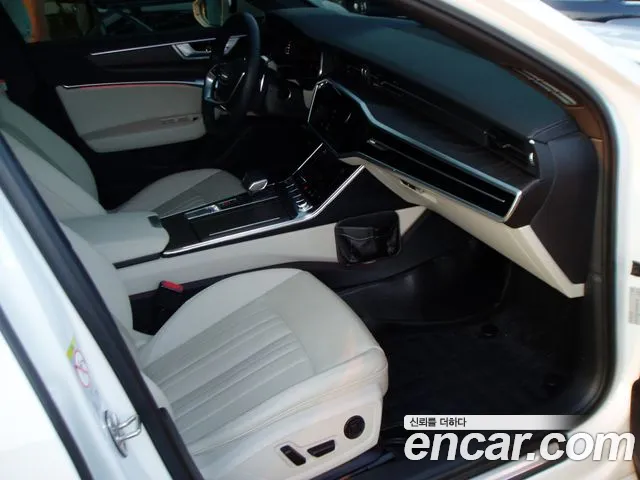 Audi A6 45 TFSI Premium — Фото автомобиля 15