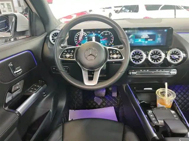 Mercedes-Benz GLA-Class — Фото автомобиля 10