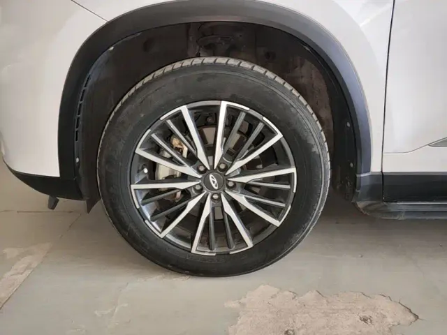 Chery Tiggo 8 PLUS Kunpeng e+ — Фото автомобиля 22
