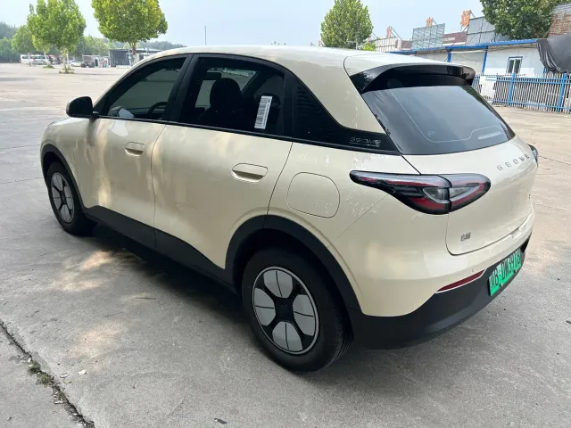Geely Starry Wish — Фото автомобиля 7