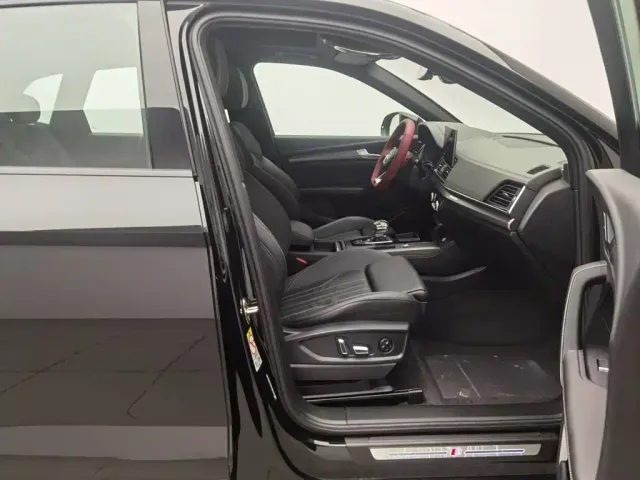 Audi Q5L — Фото автомобиля 23