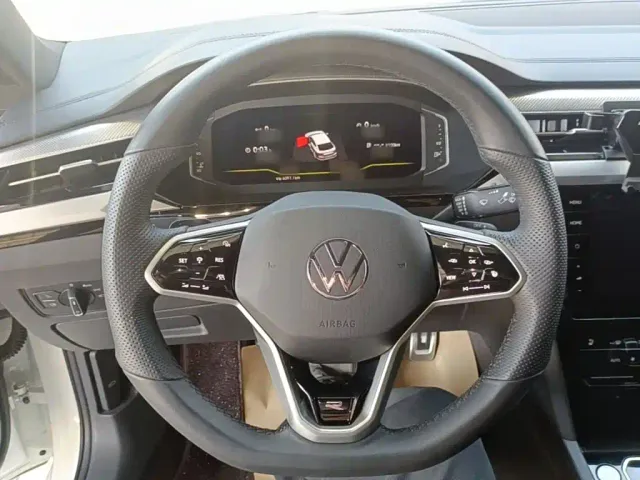 Volkswagen CC — Фото автомобиля 10