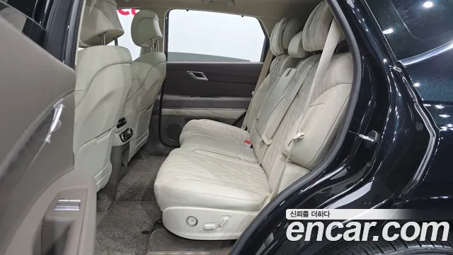 Genesis GV80 — Фото автомобиля 18