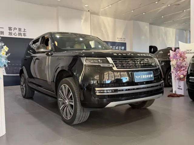 Land Rover Range Rover — Фото автомобиля 3