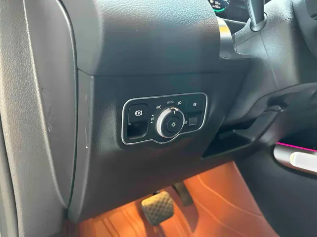 Mercedes-Benz EQB — Фото автомобиля 10