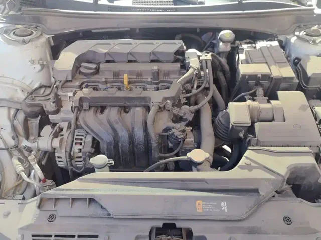 Hyundai Elantra — Фото автомобиля 10