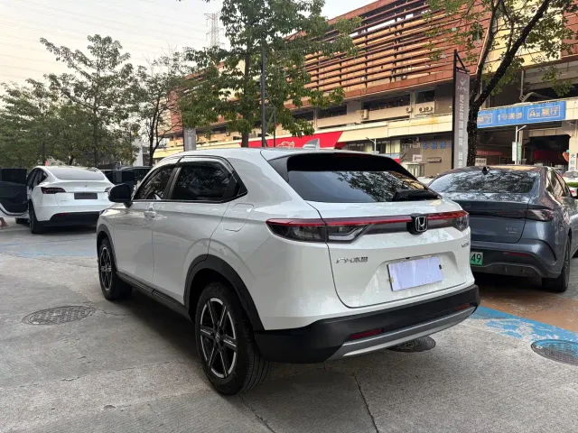Honda Vezel — Фото автомобиля 7