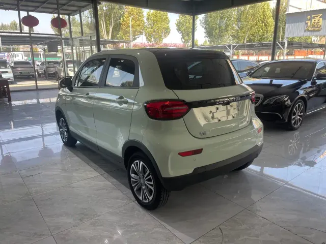 Leapmotor T03 — Фото автомобиля 7