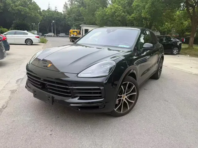 Фотография автомобиля — Porsche Cayenne
