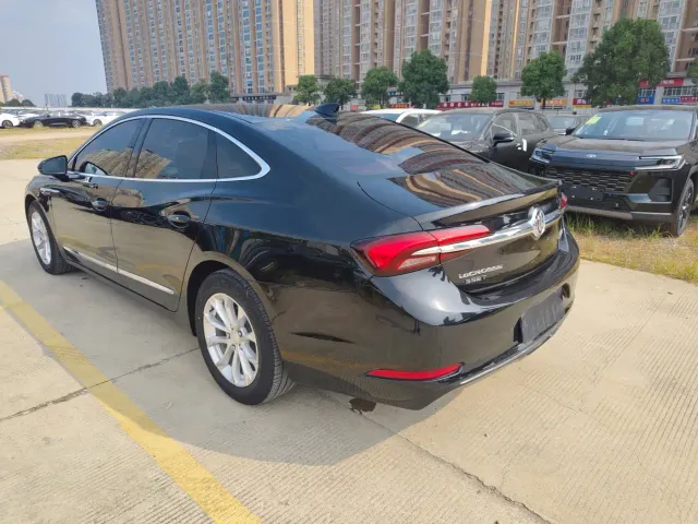 Buick LaCrosse — Фото автомобиля 8