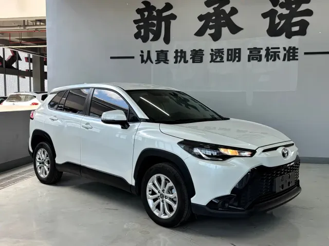 Toyota Frontlander — Фото автомобиля 3