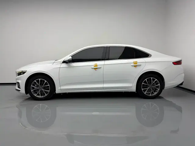 Geely Xingrui — Фото автомобиля 7
