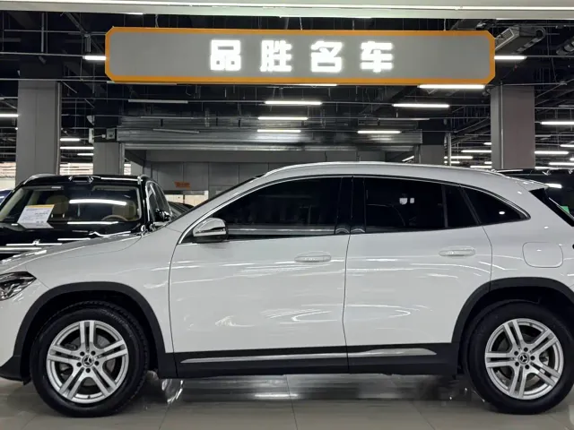 Mercedes-Benz GLA-Class — Фото автомобиля 3