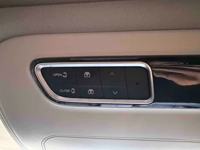 GAC Trumpchi M8 — Фото автомобиля 17