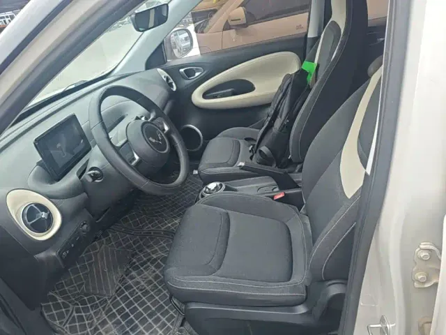 Wuling Bingo — Фото автомобиля 14