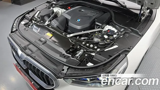 BMW 5-Series 5 серия (G60) — Фото автомобиля 6