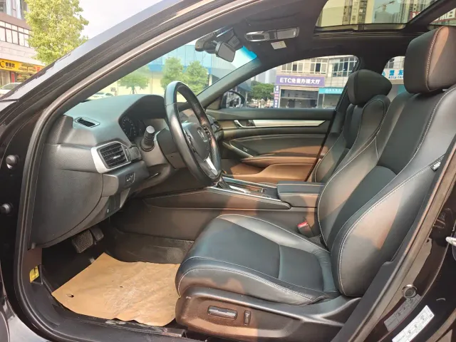 Honda Inspire — Фото автомобиля 4