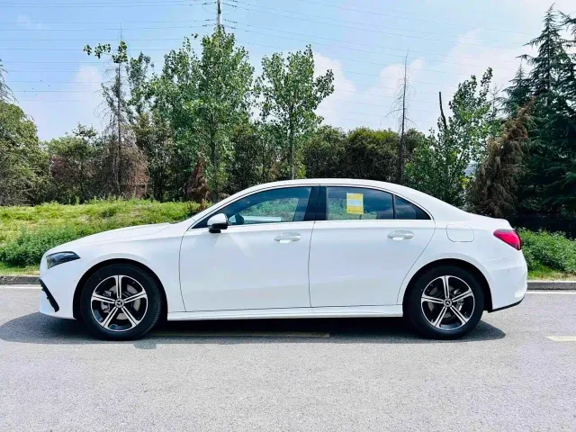 Mercedes-Benz A-Class — Фото автомобиля 17
