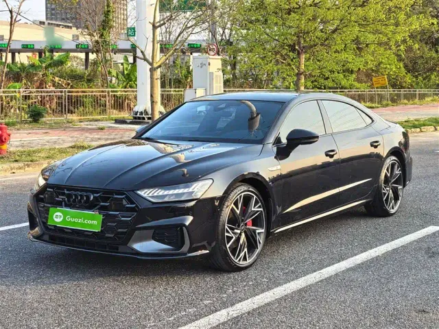 Audi A7L — Фото автомобиля 20