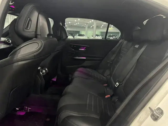Mercedes-Benz C-Class — Фото автомобиля 14